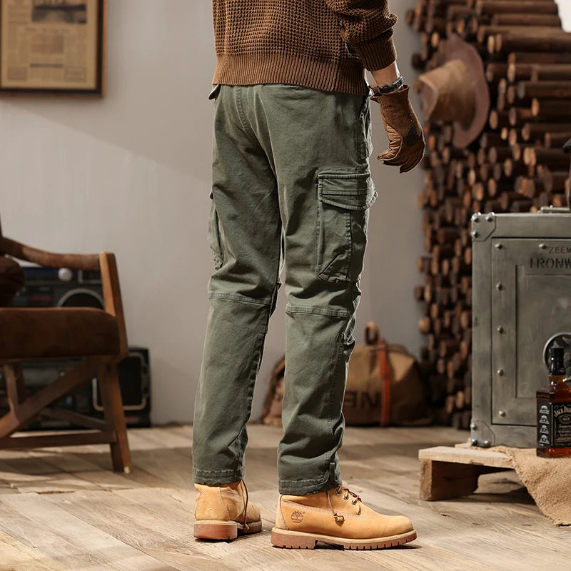 Herren Cargo Hosen im militärischen Design mit mehrfarbiger Tarnung