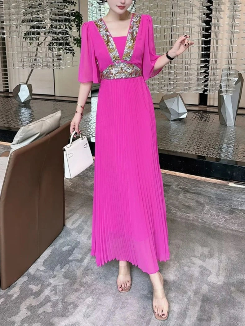 Elegantes Mini-Kleid für Damen mit halbem Stehkragen, langen Ärmeln und 3D-Blumen-Patchwork-Design – figurbetont und stilvoll.
