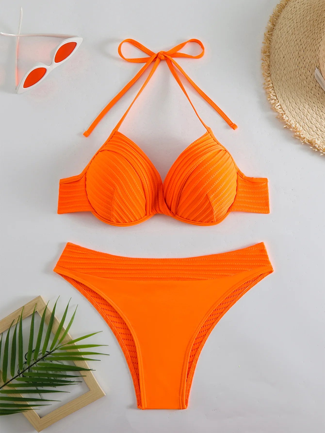 Glamouröses Damen-Bikini-Set mit Push-up-Effekt und glänzendem Design – perfekt für den Strand oder Pool