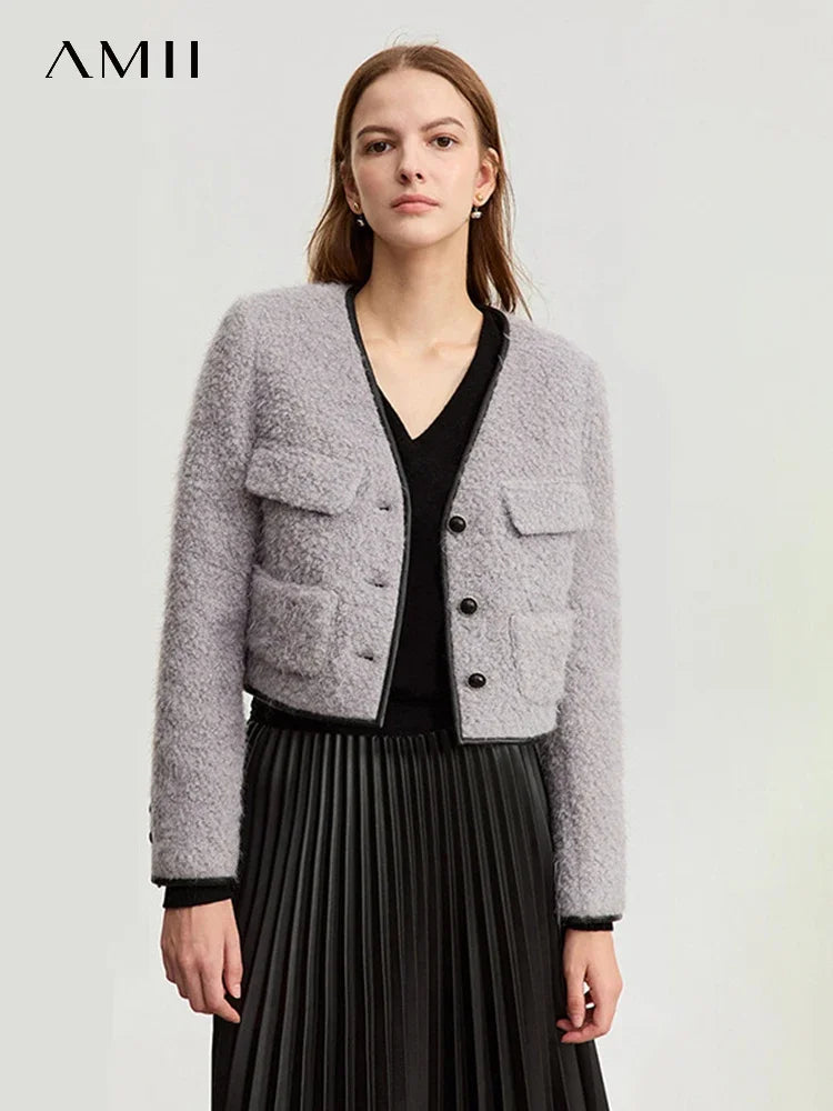 Damen Wollmantel im minimalistischen Design mit V-Ausschnitt und Taschen