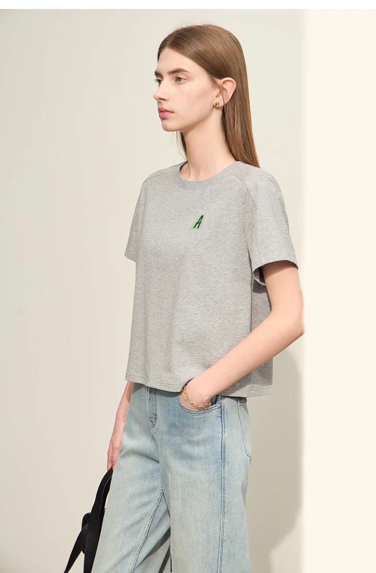 Damen T-Shirts im minimalistischen Stil mit lässigem O-Ausschnitt und Druck