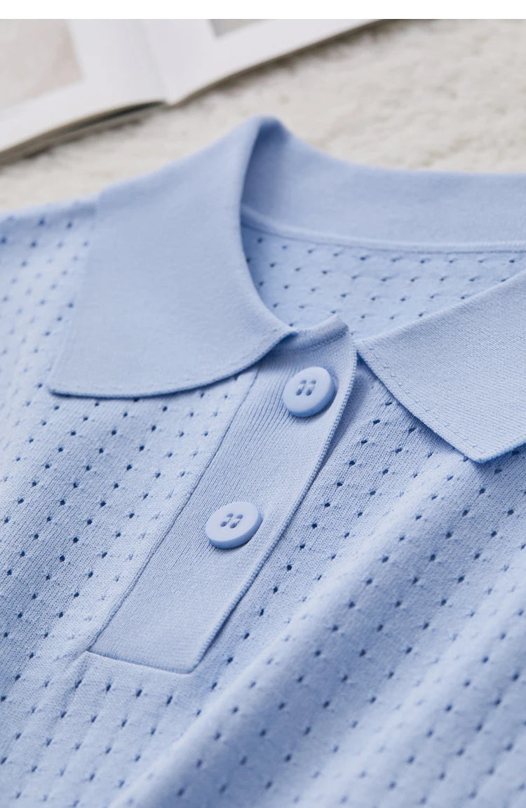Damen Pullover im Minimalismus-Stil mit Polo-Ausschnitt und Kontrastfarben
