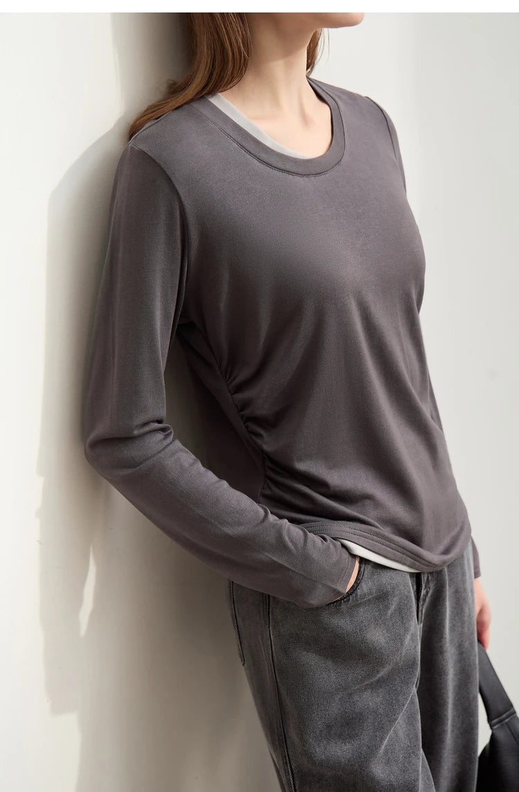 Damen T-Shirts im Minimalismus-Stil mit Patchwork für den Herbst 2024