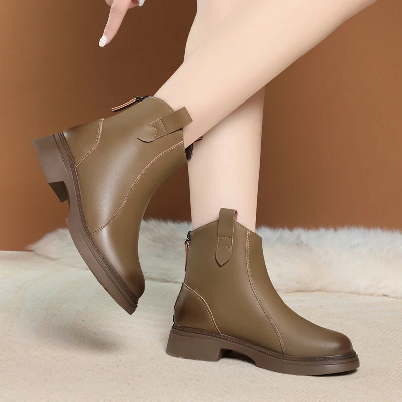 Damen Schnee Stiefel aus Faux Pelz mit rutschfester Sohle und Reißverschluss