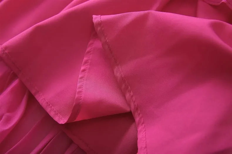 Elegantes Mini-Kleid für Damen mit halbem Stehkragen, langen Ärmeln und 3D-Blumen-Patchwork-Design – figurbetont und stilvoll.