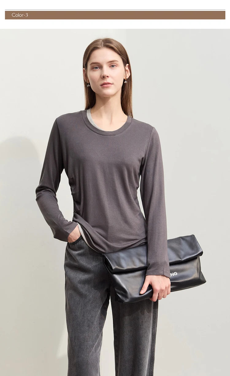 Damen T-Shirts im Minimalismus-Stil mit Patchwork für den Herbst 2024