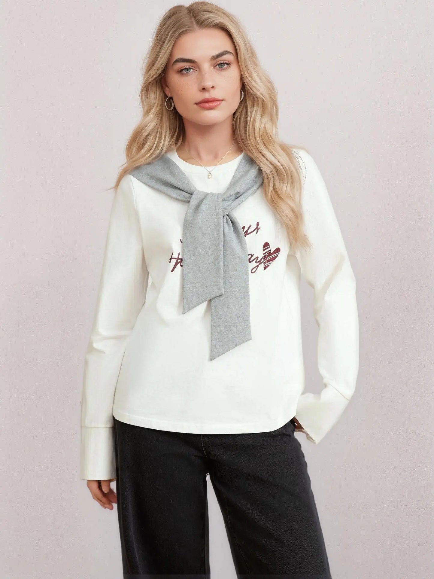 Vielseitiges Damen-T-Shirt mit V-Ausschnitt und langen Ärmeln – lässig und figurbetont für den Frühling