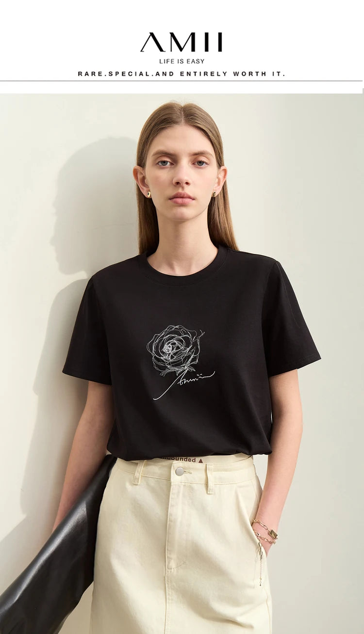 Damen Kurzarm-T-Shirt im minimalistischen Stil mit O-Ausschnitt und Stickerei