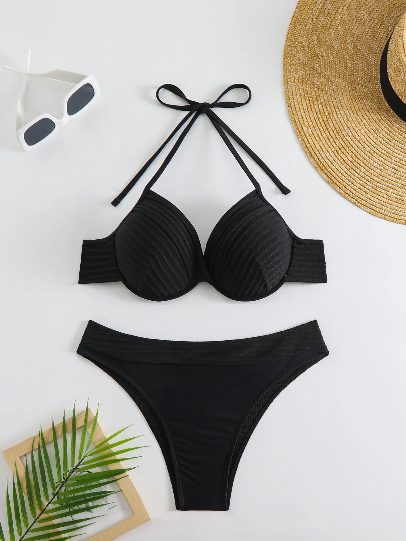 Glamouröses Damen-Bikini-Set mit Push-up-Effekt und glänzendem Design – perfekt für den Strand oder Pool