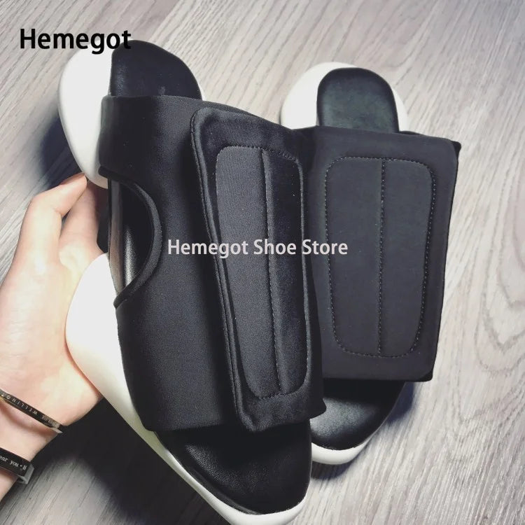 Thick-Soled Flip-Flop Sandals Women's Slippers Men's Non-Slip Beach Shoes Men's Casual Couple Shoes Black Unisex Shoes