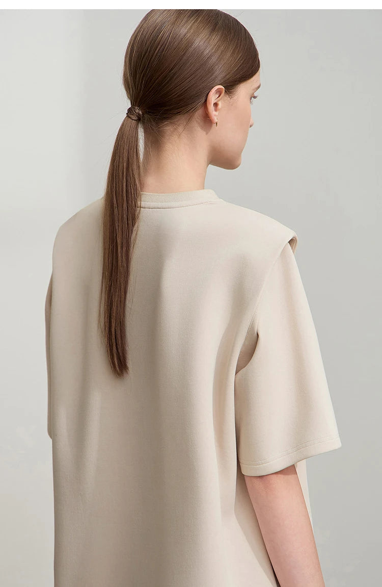 Damen T-Shirt im minimalistischen Stil mit lässigem O-Ausschnitt und Kunstdruck