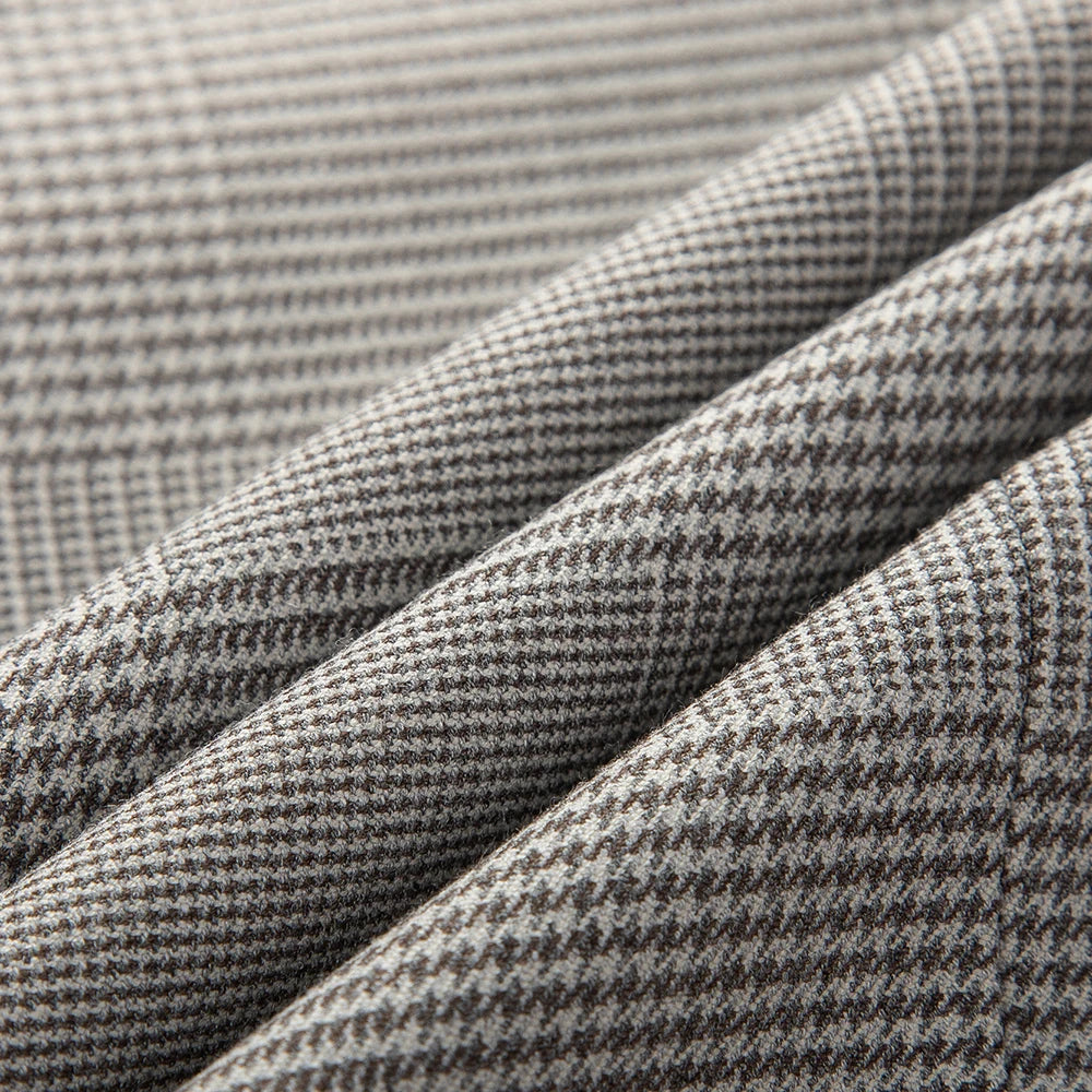 Dreiteiliger Herrenanzug – Blazer, Weste & Hose im karierten Design