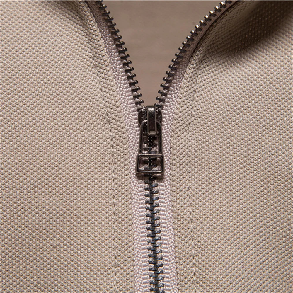 Herren Poloshirt aus Baumwolle mit Patchwork und Reißverschluss für den Sommer