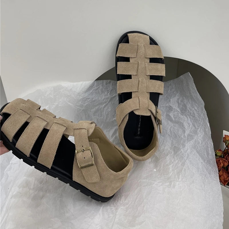 AIYUQI Damensandalen 2025, neue gewebte hohle römische Sandalen für Frauen, Sommer, große Schweinekäfig-weibliche Schuhe