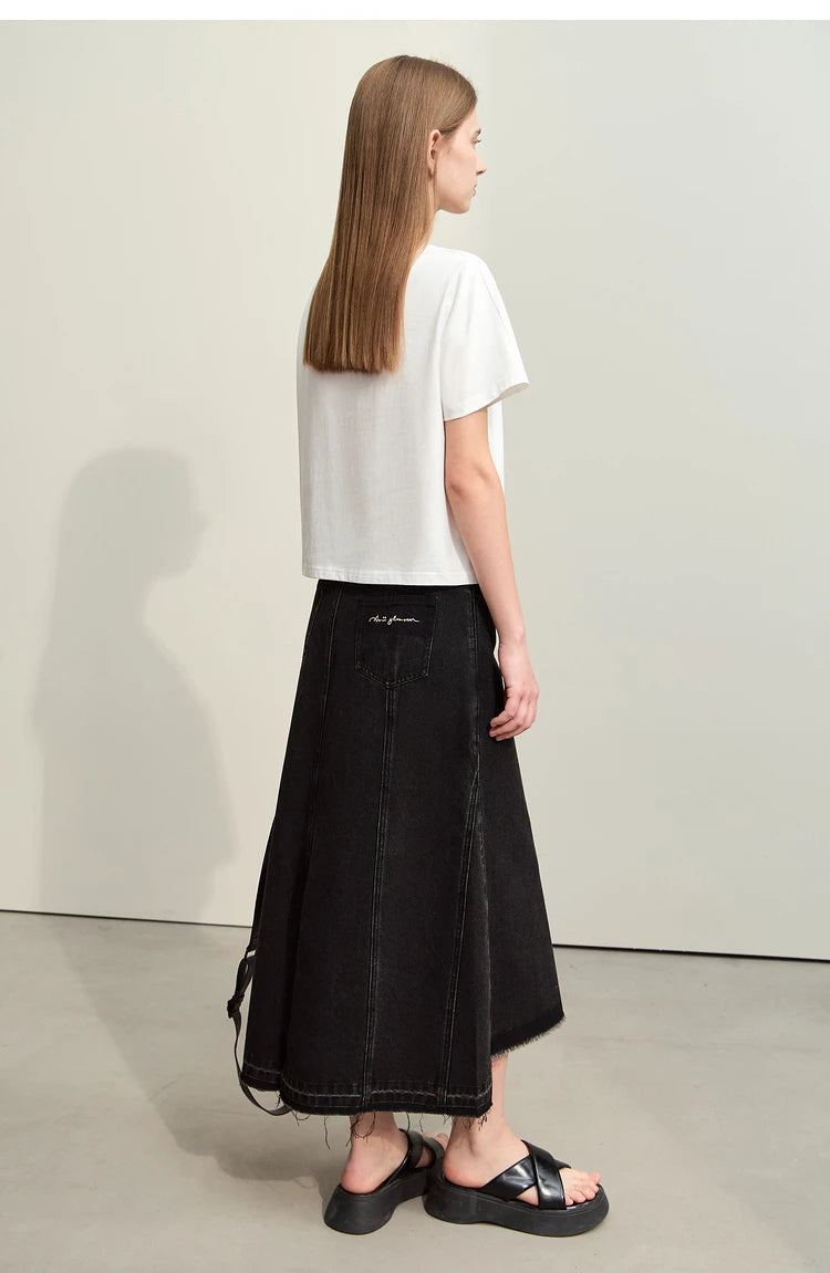 Damen T-Shirts im minimalistischen Stil mit lässigem O-Ausschnitt und Druck