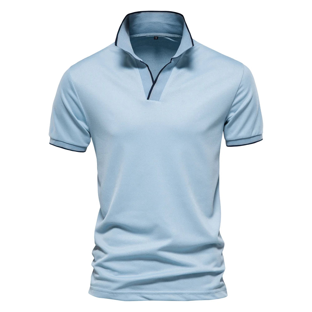 Herren Poloshirt mit V-Ausschnitt im einfarbigen, klassischen Stil