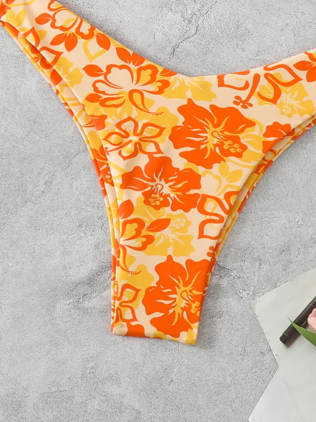 Sommerlicher Push-Up-Bikini im brasilianischen Stil – ideal für Strand und Pool