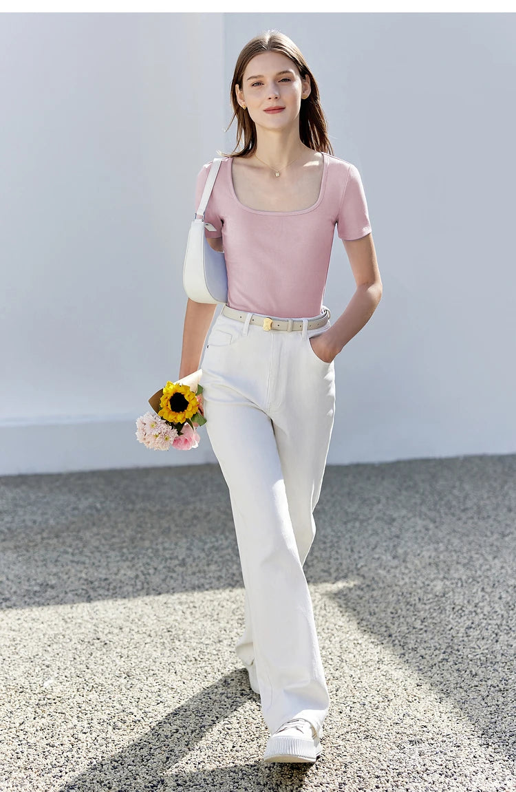 Damen Tops und T-Shirts im minimalistischen Stil mit quadratischem Kragen