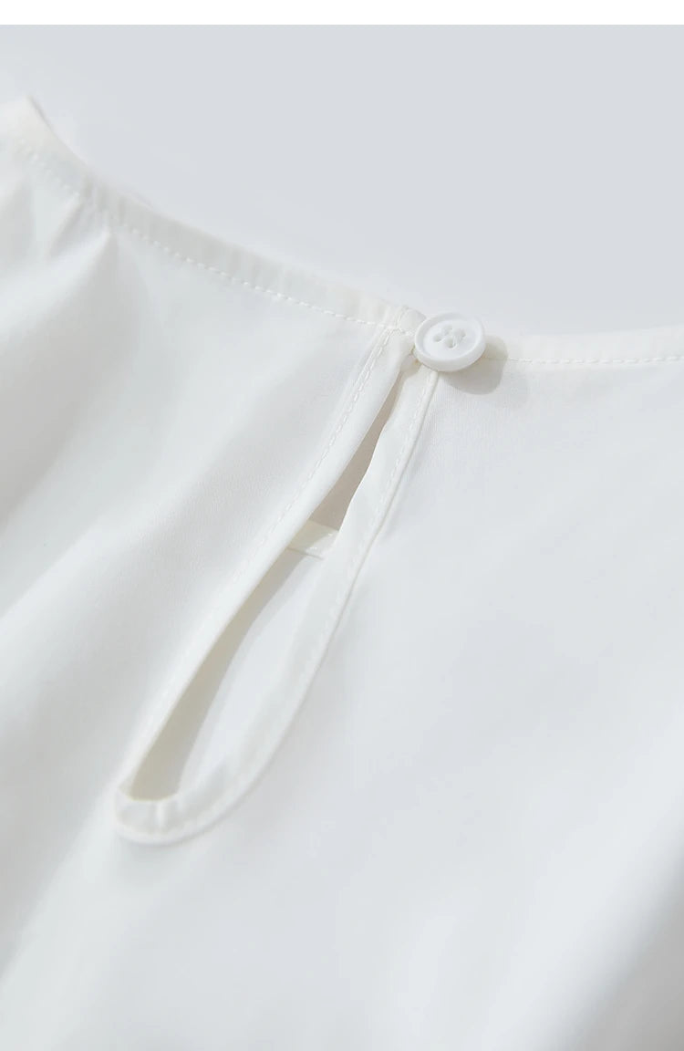 Damen T-Shirt mit rundem Hals und asymmetrischem Design für den Sommer