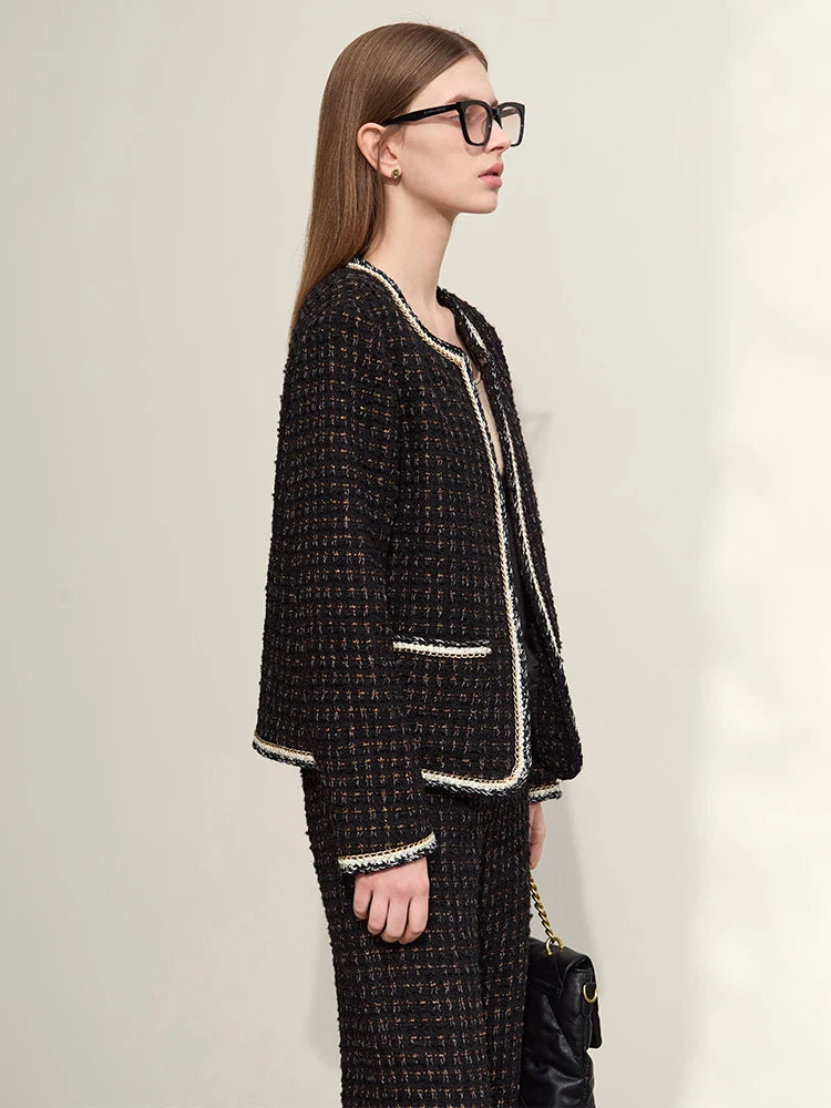 Damen Tweed Mantel im minimalistischen Stil mit Taschen und elegantem O-Neck