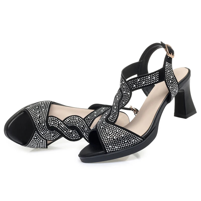 AIYUQI Sandalen Frauen 2025, Neue Mode Sommer Sandalen Frauen Offene spitze Strass High Heels Römische Schuhe Frauen