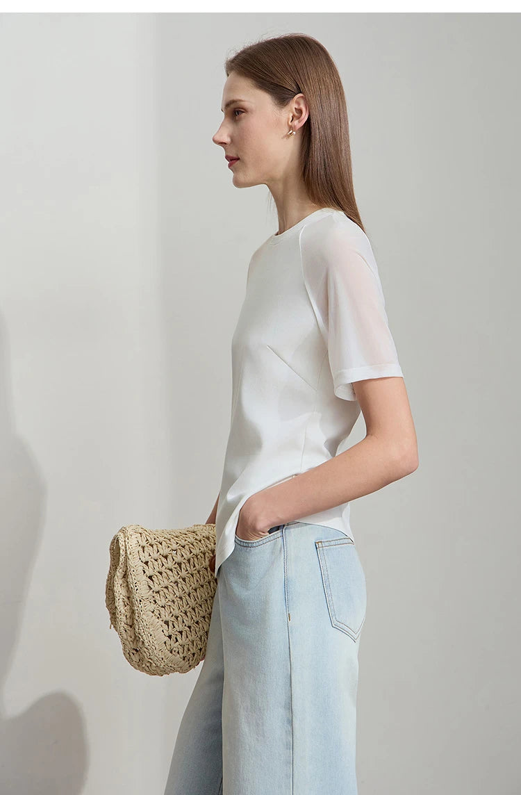 Damen Top im minimalistischen Stil mit O-Ausschnitt und schmaler Passform