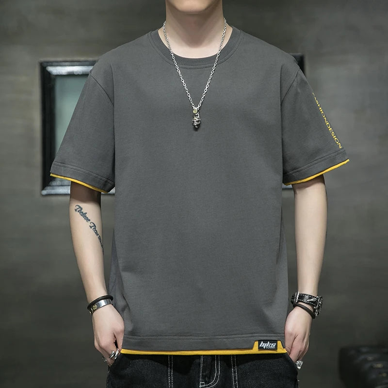 Herren T-Shirt aus 100 Prozent Baumwolle im einfarbigen Hip-Hop-Stil