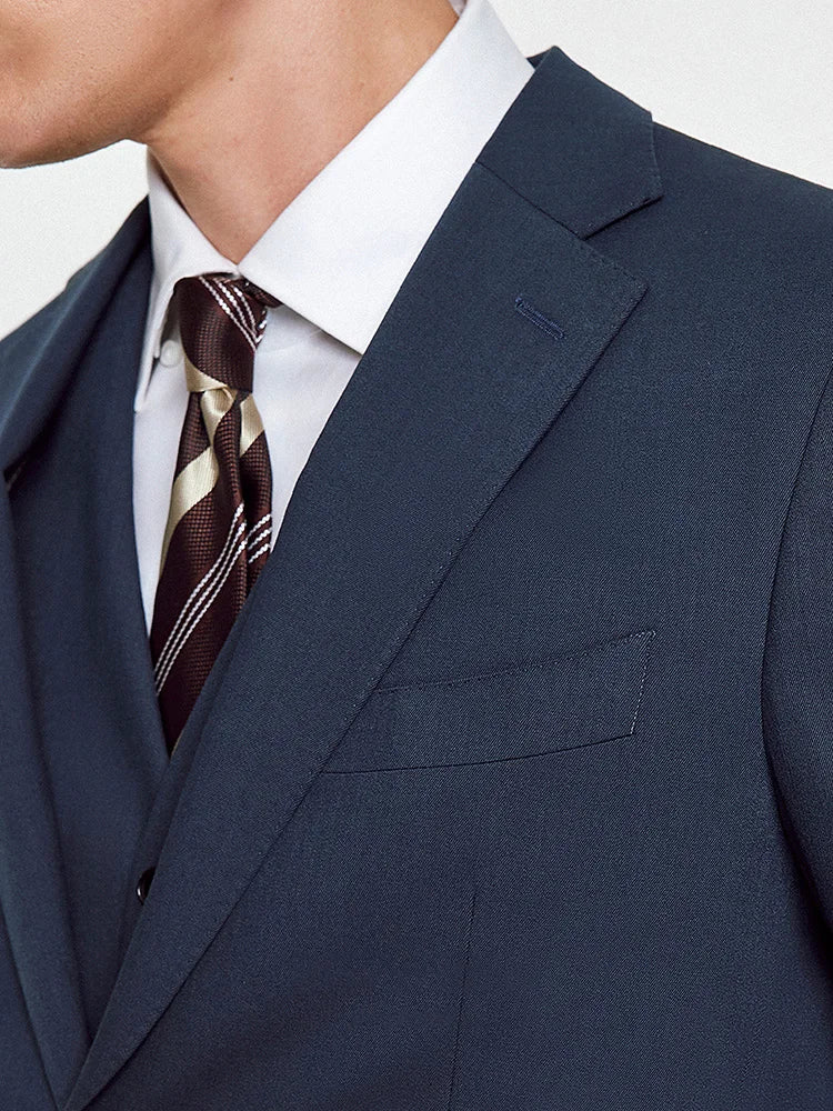 Hochwertiger Herrenanzug aus Wolle und Seide – Slim Fit Einreiher mit 2-Knopf-Sakko und Hose in Schwarz für alle Jahreszeiten