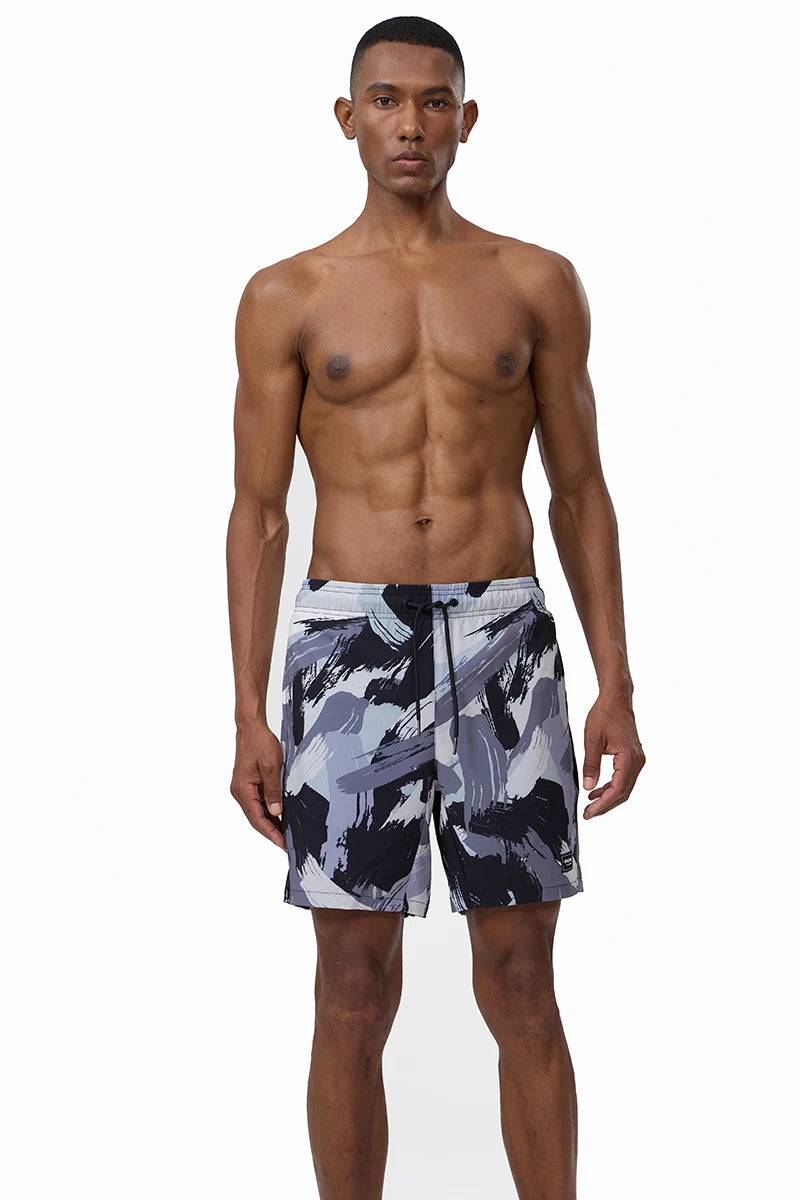 Sommerliche Herren-Badeshorts aus Polyester mit schnelltrocknendem Druck und Mesh-Innenfutter – ideal für Strand und Sport in großen Größen.