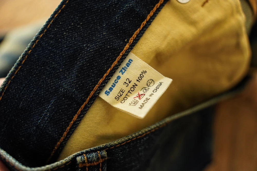 Herren Jeans im Vintage-Stil aus Denim mit Distressed Kanten