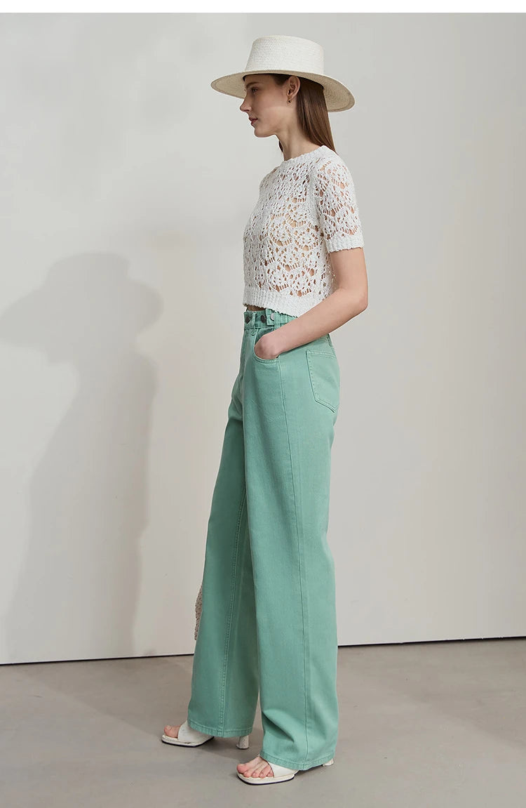 Damenjeans im minimalistischen Retro-Stil mit geradem Bein aus Baumwolle