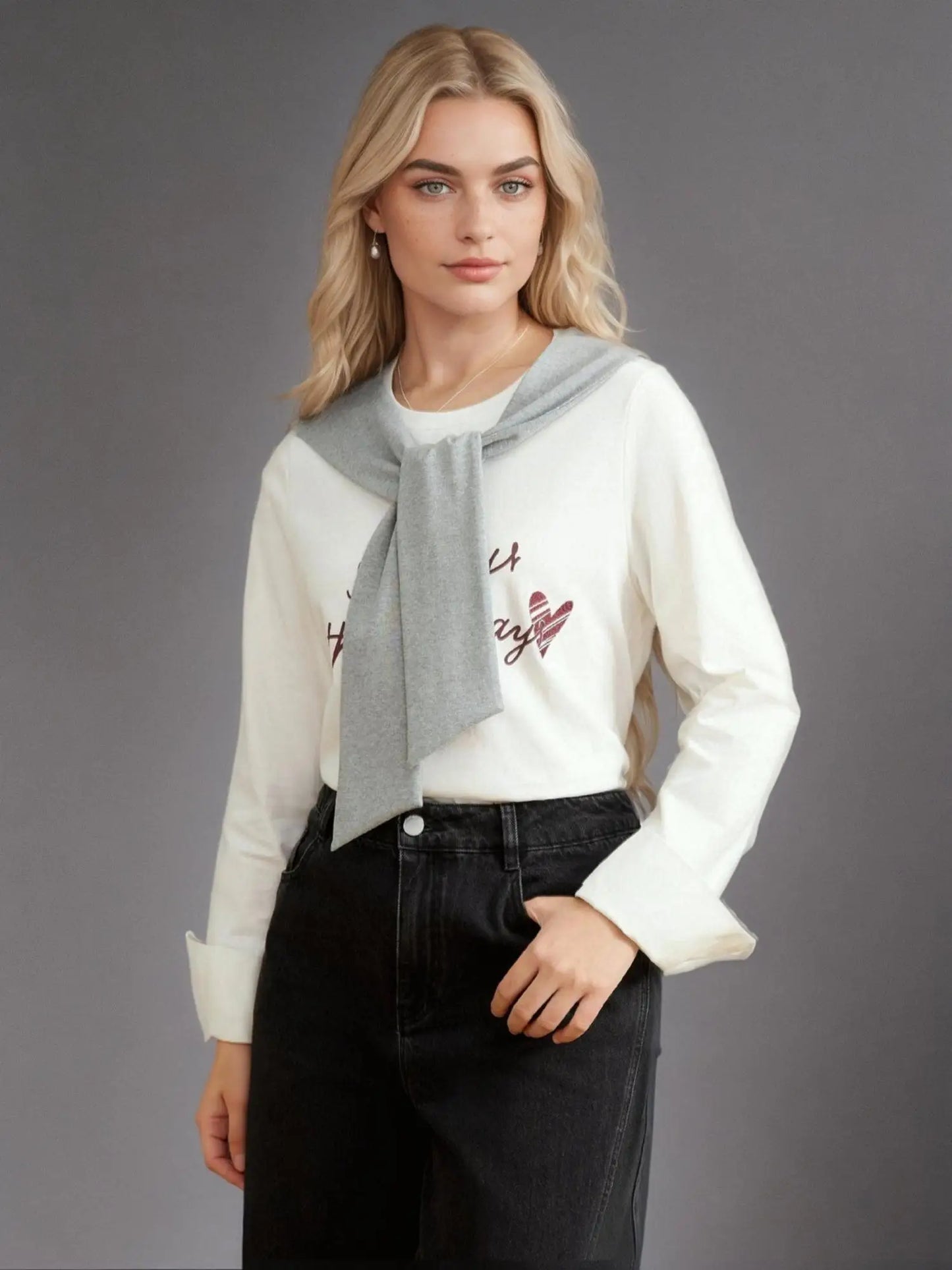 Vielseitiges Damen-T-Shirt mit V-Ausschnitt und langen Ärmeln – lässig und figurbetont für den Frühling