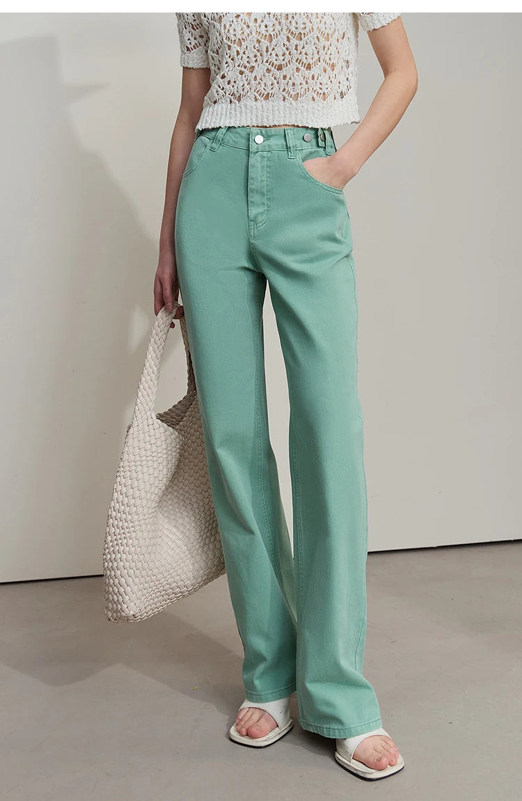 Damenjeans im minimalistischen Retro-Stil mit geradem Bein aus Baumwolle