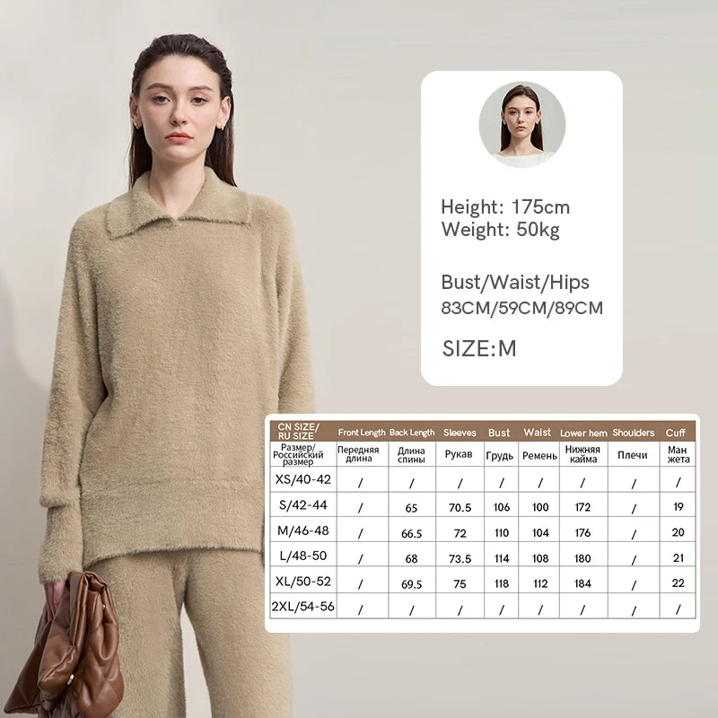 Beiger Damenpullover mit Stehkragen, flauschigem Bouclé und weitem Loose-Fit