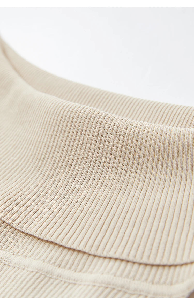 Damen Strickpullover im minimalistischen Stil mit schickem Slash Neck Design