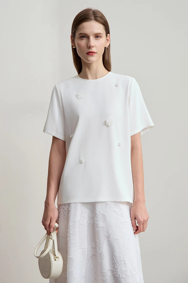 Damen Top im minimalistischen Stil mit elegantem O-Ausschnitt und Pailletten-Blume