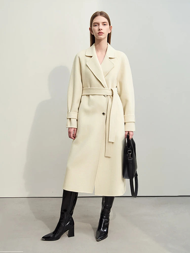 Damen Wollmantel im minimalistischen Design mit langem Gürtel und Raglanärmeln