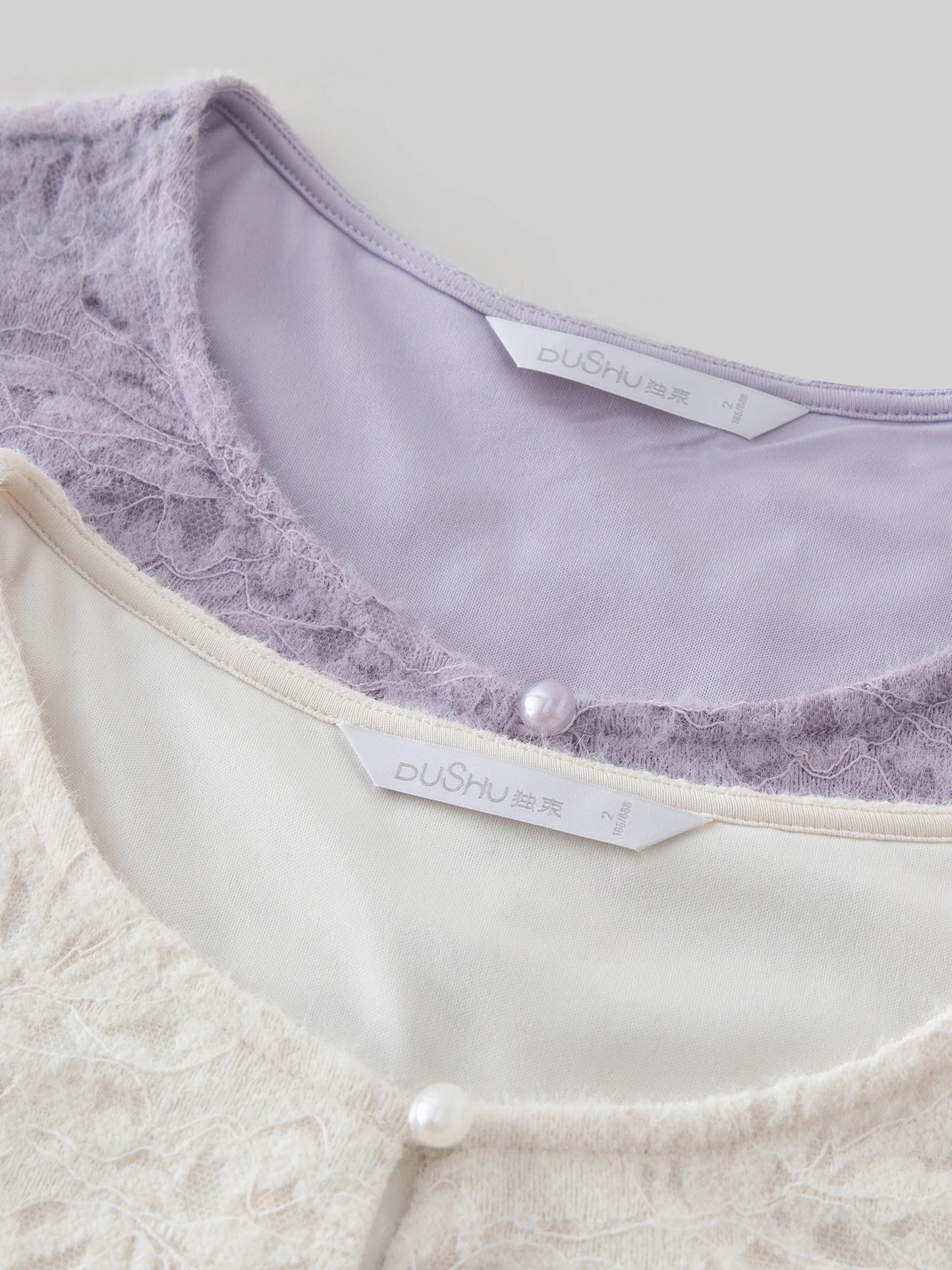 Damen-Sommer-T-Shirt aus Baumwolle mit quadratischem Ausschnitt und abgerundetem Saum – ideal fürs Büro