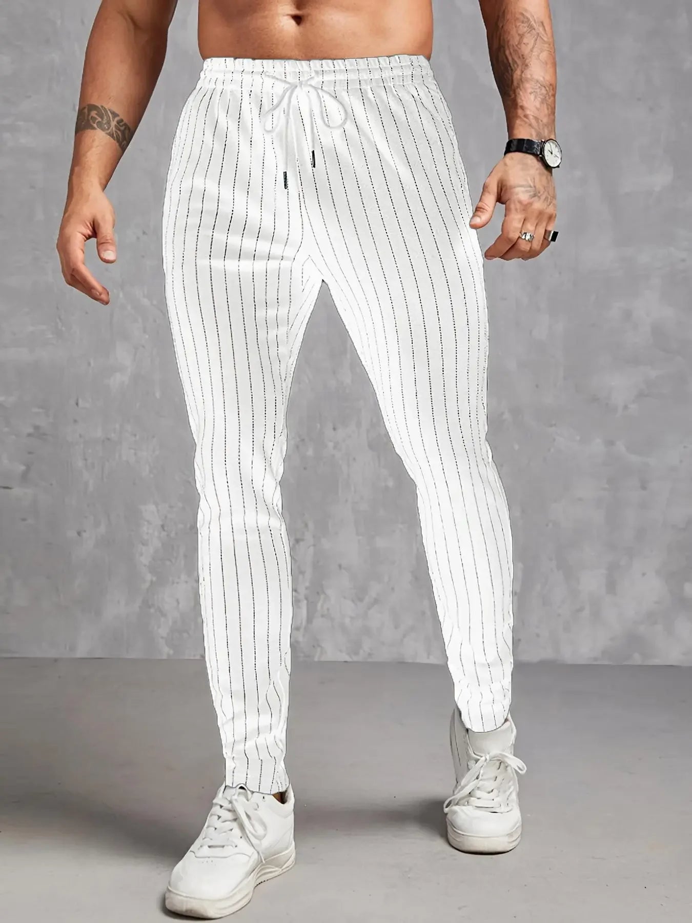 Neue Herren-Freizeithose mit gestreiften Taschen für Frühling und Sommer