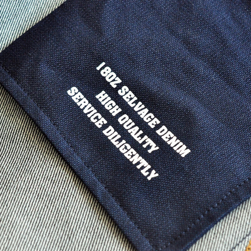 Herren Jeans aus Selvedge Denim mit schmaler Passform und Reißverschluss