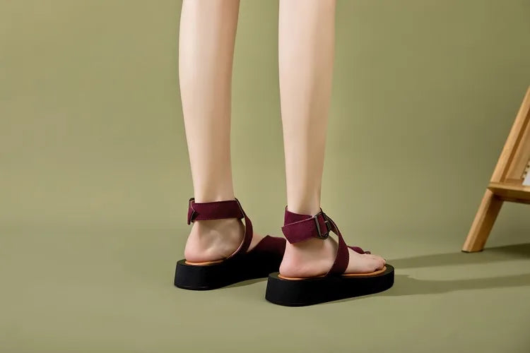 AIYUQI Sandalen für Damen, große Größe, Clip-Zehen, modisch, 2025, neue römische Damen-Sommersandalen, Wildleder, echtes Leder, Strandsandalen für Damen