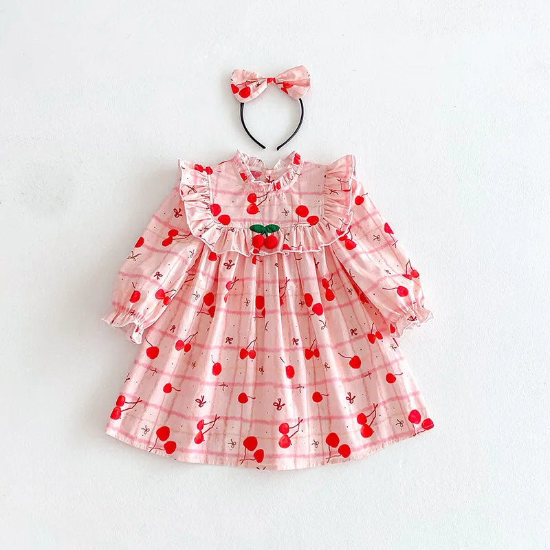 Mädchen Bodysuit mit niedlichem Kirschdruck für kleine Schwestern im Herbst