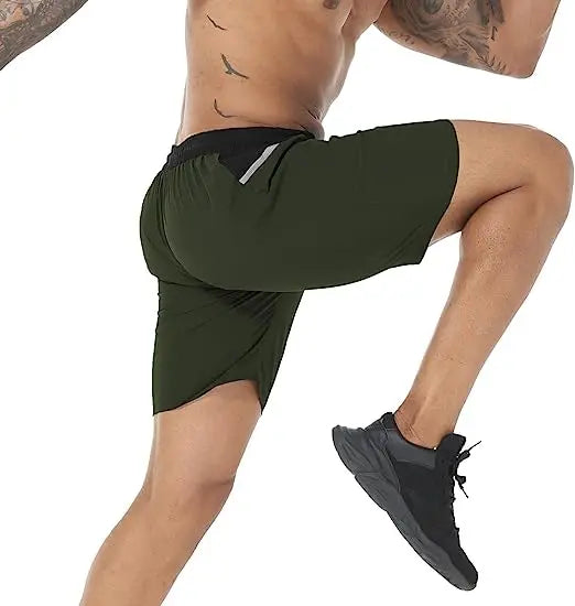 Sommerliche Herren-Badeshorts mit Camouflage-Streifen, schnelltrocknend, mit Reißverschlusstaschen und Mesh-Futter – ideal für Strand und Surfen.