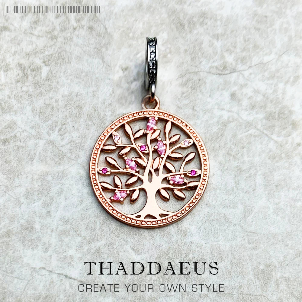 Schmuckanhänger Baum des Lebens, roséfarbenes Metall, lila Steinchen, mit dunkler Öse