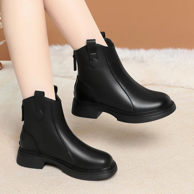 Damen Schnee Stiefel aus Faux Pelz mit rutschfester Sohle und Reißverschluss