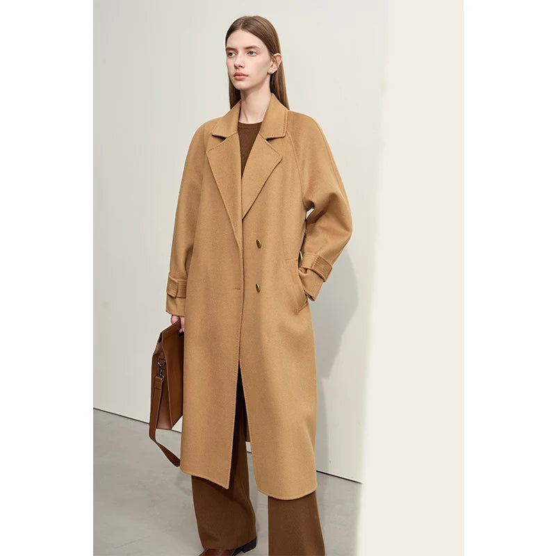 Damen Wollmantel im minimalistischen Design mit langem Gürtel und Raglanärmeln