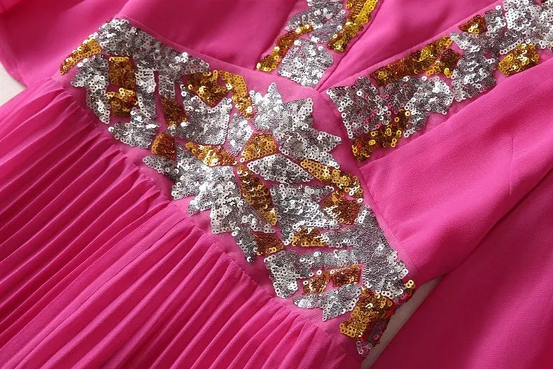 Elegantes Mini-Kleid für Damen mit halbem Stehkragen, langen Ärmeln und 3D-Blumen-Patchwork-Design – figurbetont und stilvoll.