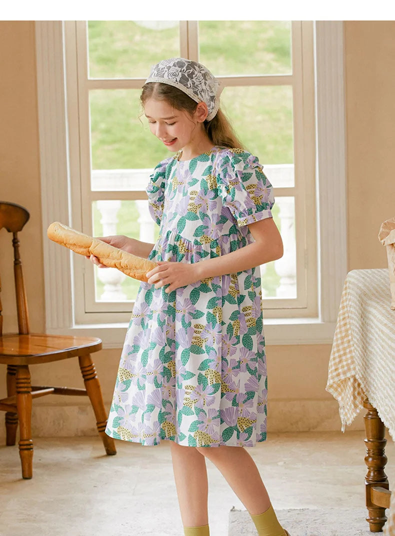 Kurzes Mädchen-Kleid mit Puffärmeln und Cheongsam-Design, Patchwork aus Gaze in Lila-Blau, mit Perlenknöpfen – für Kinder von 3 bis 12 Jahren.