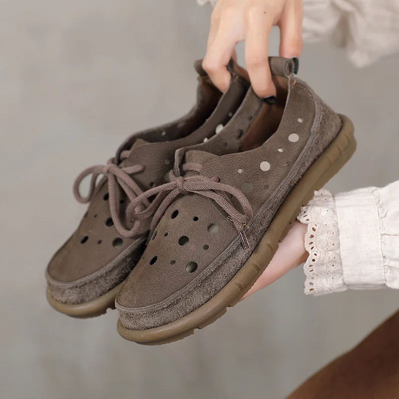 AIYUQI 2025, neue flache Damensandalen, rutschfeste Schnür-Loafer mit weichen Sohlen für Damen, Sommer-Strandschuhe mit großem Loch für Damen