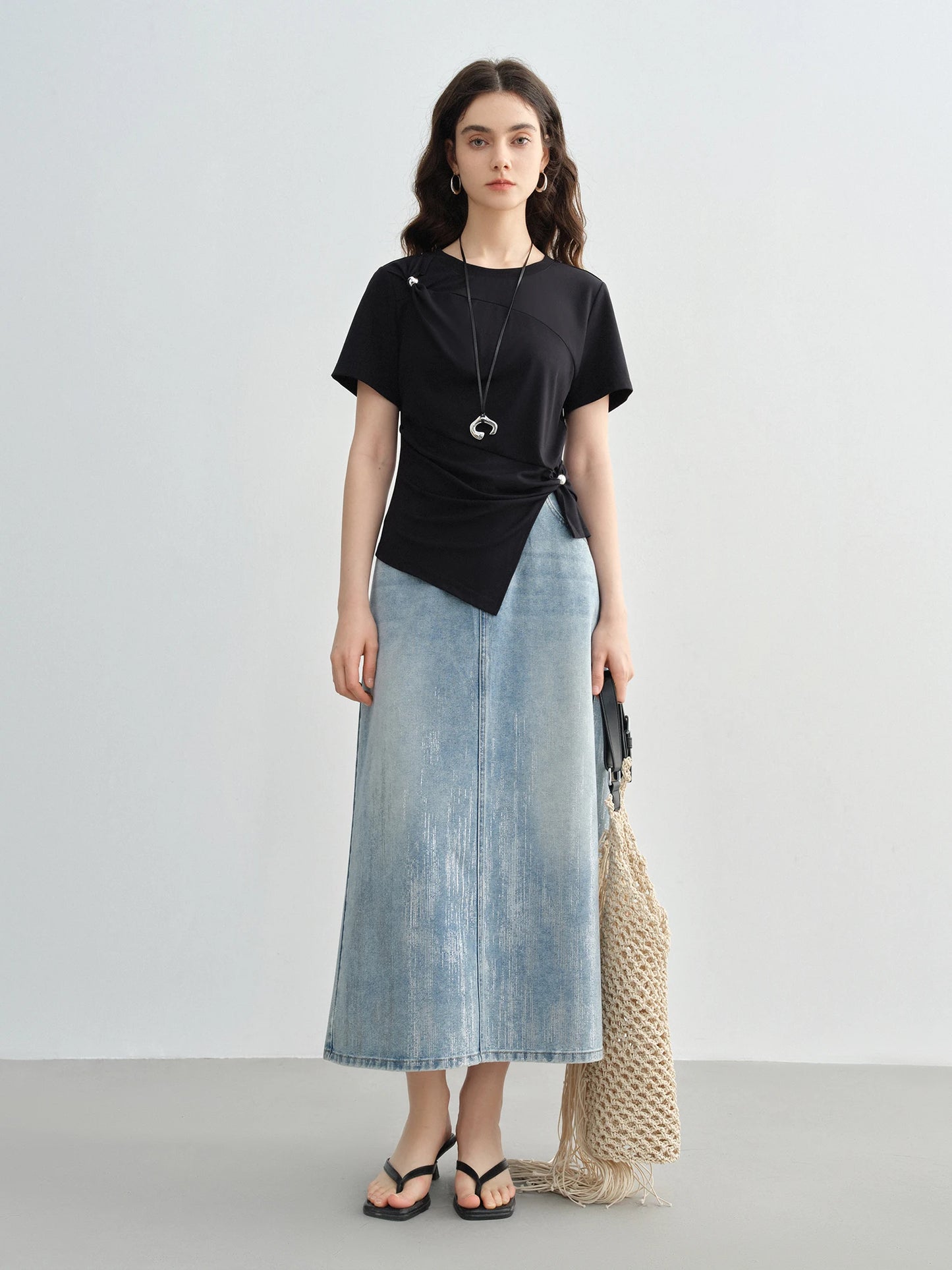 Kurzarmshirt für Damen in Übergröße mit Rundhalsausschnitt und Origami-Print – Sommerliches Design mit Schleifendetail